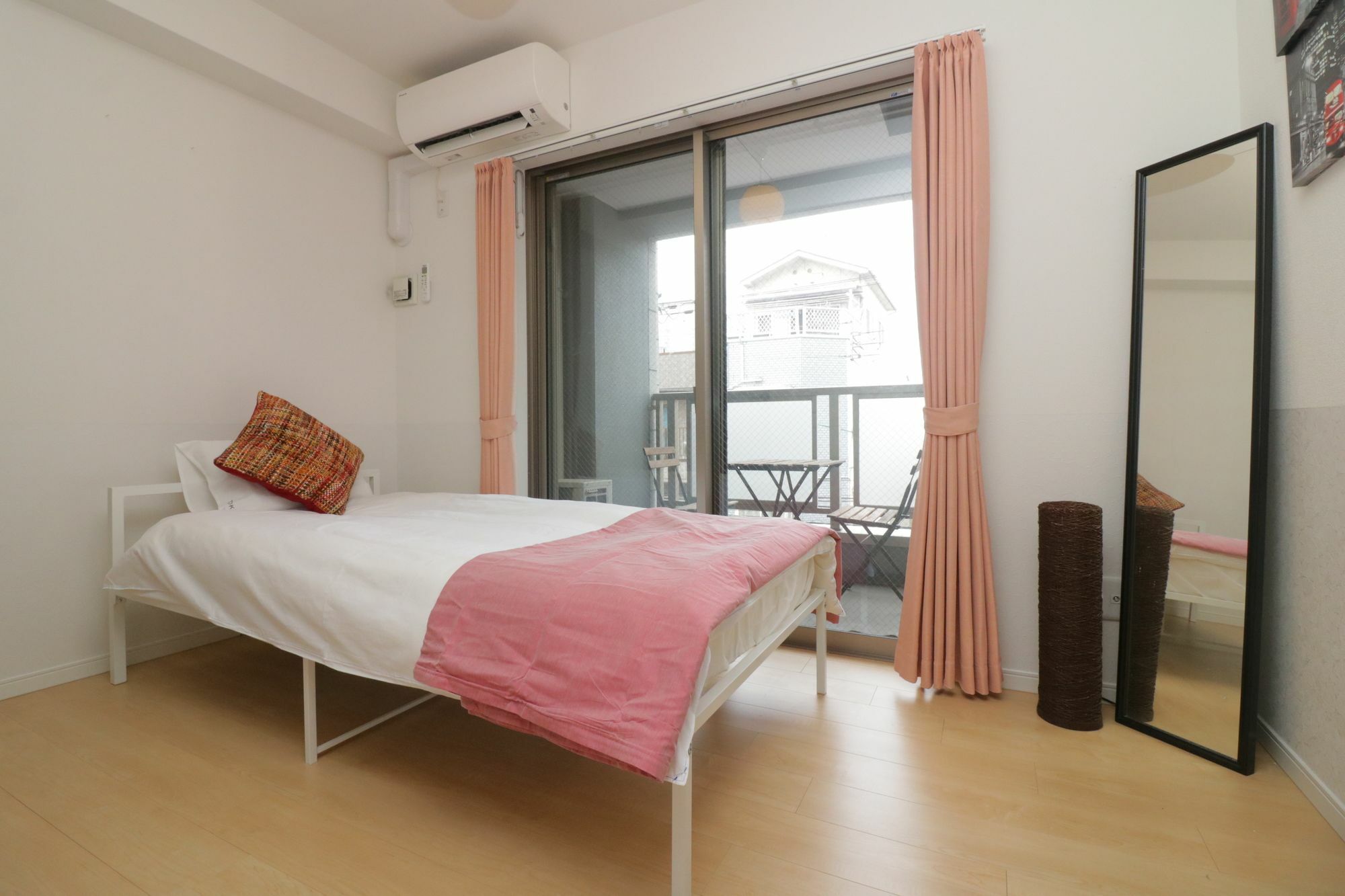 Hg Cozy Hotel No 22 鶴橋駅前 Osaka Exteriör bild